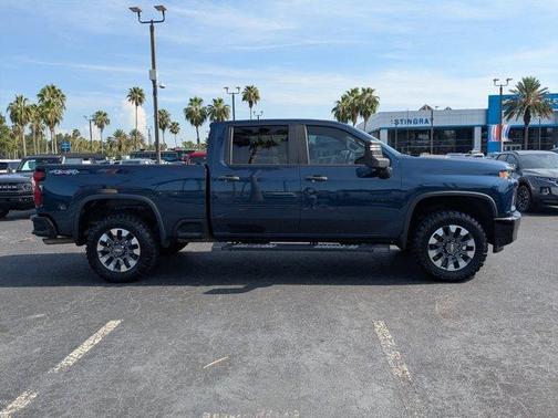 2021 Chevrolet Silverado 2500 Custom