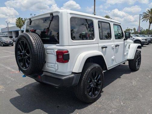 2024 Jeep Wrangler 4xe Sahara