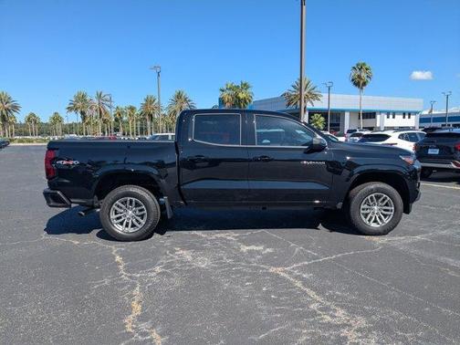 2025 Chevrolet Colorado LT