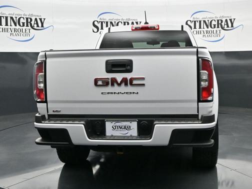 Summit White 2022 GMC Canyon Elevation Standard