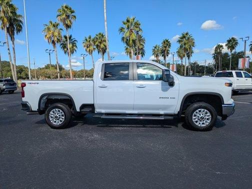 2024 Chevrolet Silverado 2500 LT