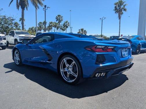2021 Chevrolet Corvette Stingray w/2LT