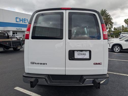 2023 GMC Savana 2500 Work Van