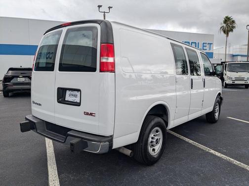 2023 GMC Savana 2500 Work Van