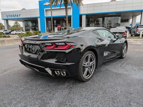 2026 Chevrolet Corvette Stingray w/1LT