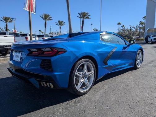 2023 Chevrolet Corvette Stingray w/1LT