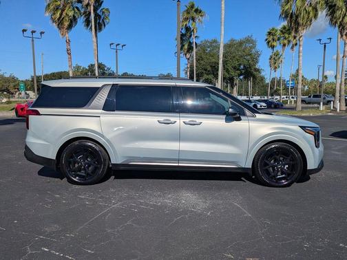 2025 Kia Carnival SX Prestige