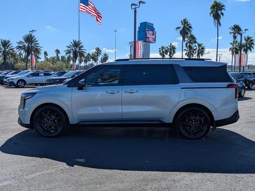 2025 Kia Carnival SX Prestige