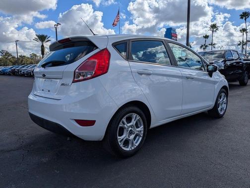 2015 Ford Fiesta SE