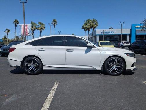 2021 Honda Accord Hybrid Touring