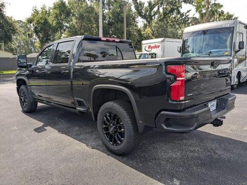 2025 Chevrolet Silverado 2500 High Country