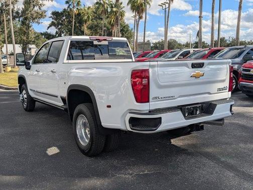 2025 Chevrolet Silverado 3500 High Country