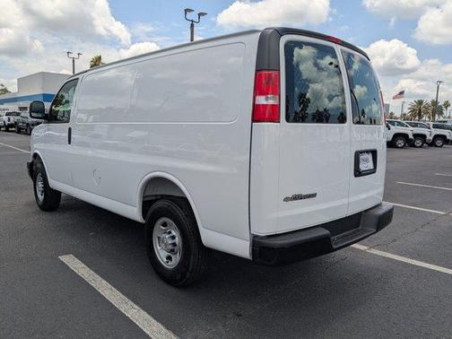 2025 Chevrolet Express 2500 Work Van