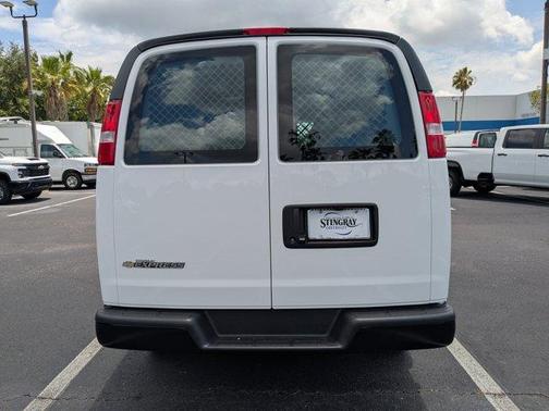 2025 Chevrolet Express 2500 Work Van