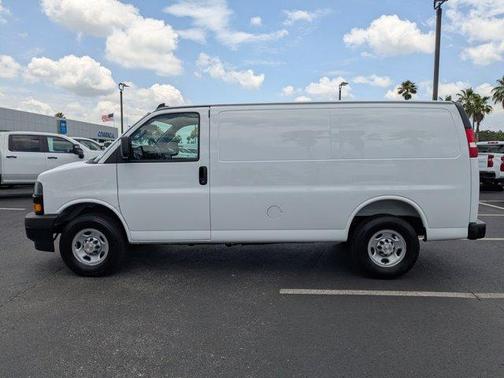 2025 Chevrolet Express 2500 Work Van