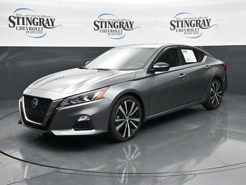 2022 Nissan Altima 2.5 SR