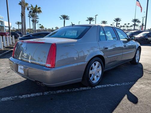 2007 Cadillac DTS Luxury I