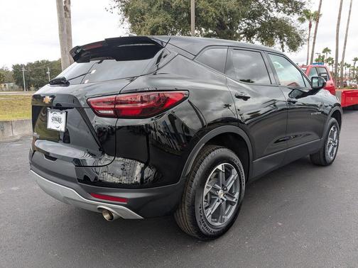 2025 Chevrolet Blazer LT