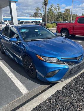 2020 Toyota Camry 