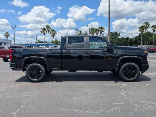 2025 Chevrolet Silverado 2500 Custom