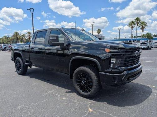 2025 Chevrolet Silverado 2500 Custom