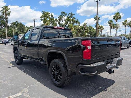 2025 Chevrolet Silverado 2500 Custom