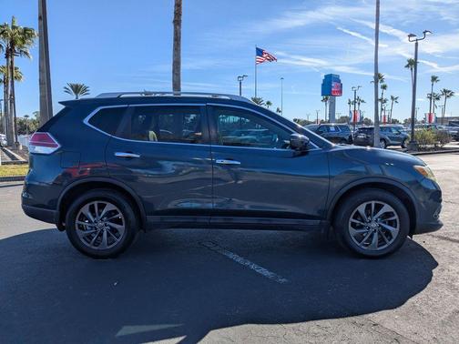 2016 Nissan Rogue SL