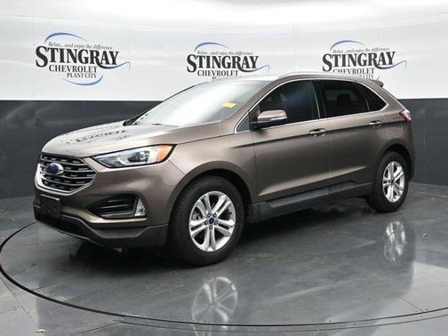 Stone Gray Metallic 2019 Ford Edge SEL