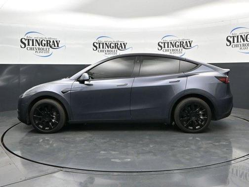 Gray 2023 Tesla Model Y Long Range