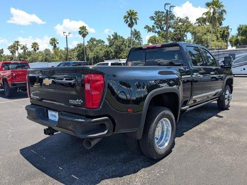 2025 Chevrolet Silverado 3500 High Country