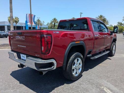 2022 GMC Sierra 2500 SLT