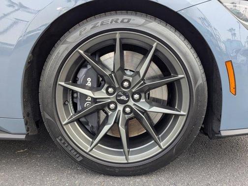 2024 Ford Mustang Dark Horse