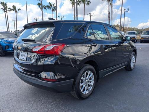 2021 Chevrolet Equinox LS