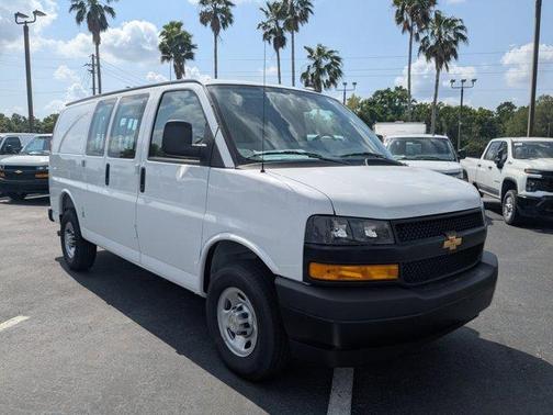 2025 Chevrolet Express 2500 Work Van