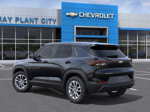 Mosaic Black Metallic 2026 Chevrolet Trailblazer LS