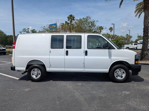 2025 Chevrolet Express 2500 Work Van