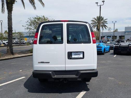 2025 Chevrolet Express 2500 Work Van