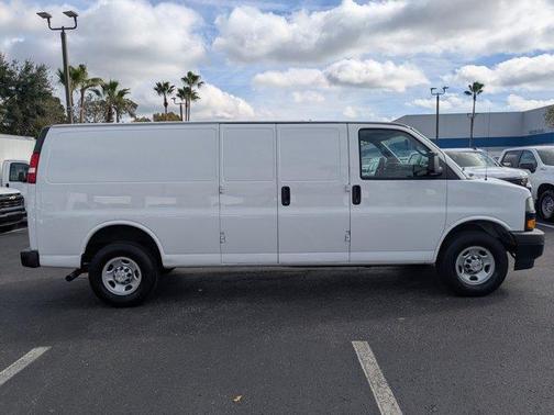 2022 Chevrolet Express 3500 Work Van