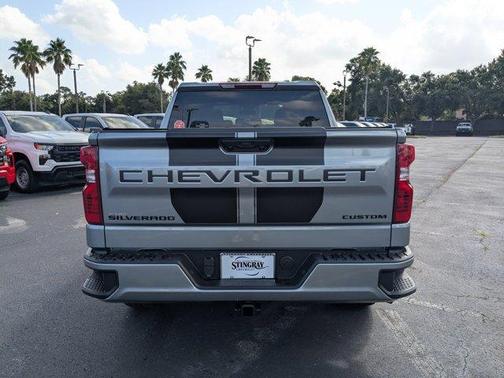 2025 Chevrolet Silverado 1500 Custom