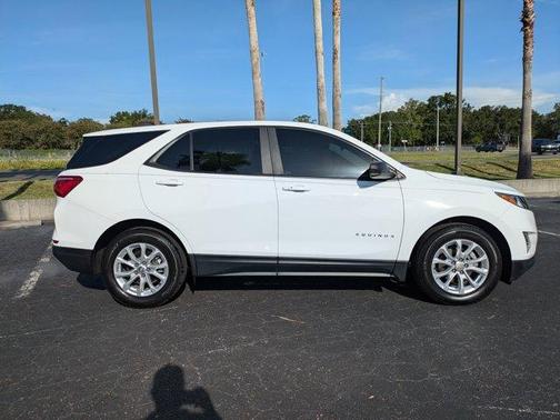2021 Chevrolet Equinox LS