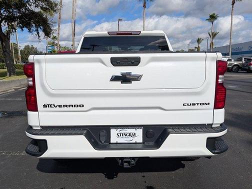 2023 Chevrolet Silverado 1500 Custom