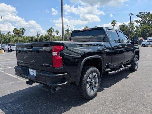 2025 Chevrolet Silverado 2500 Custom