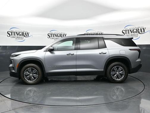 Sterling Gray Metallic 2026 Chevrolet Traverse LT