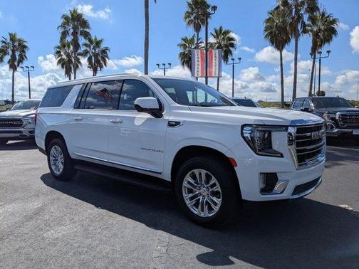 2024 GMC Yukon XL SLT