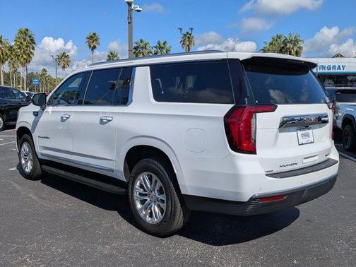 2024 GMC Yukon XL SLT