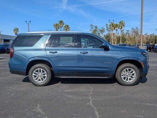 2025 Chevrolet Tahoe LS