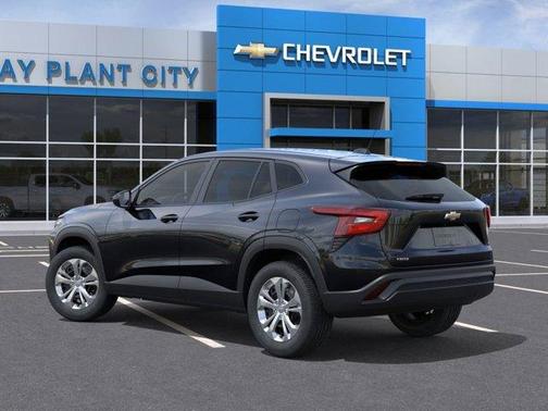 Mosaic Black Metallic 2026 Chevrolet Trax LS