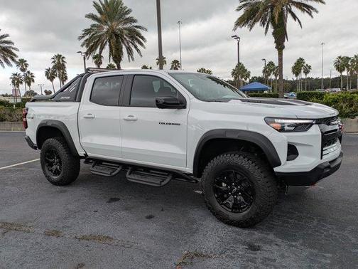 2025 Chevrolet Colorado ZR2