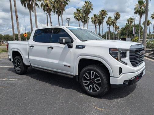 2022 GMC Sierra 1500 AT4