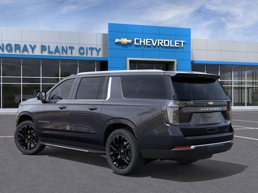 2026 Chevrolet Suburban LT